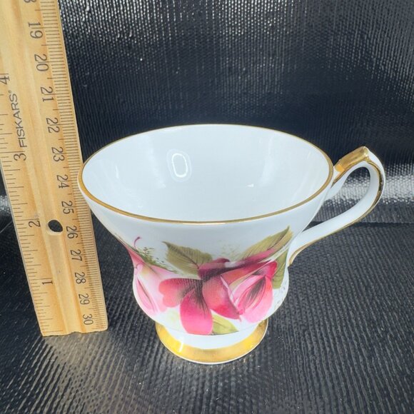 Royal Windsor Fine Bone China Teacup Saucer Set Red Roses Made England Vintage - Picture 4 of 12